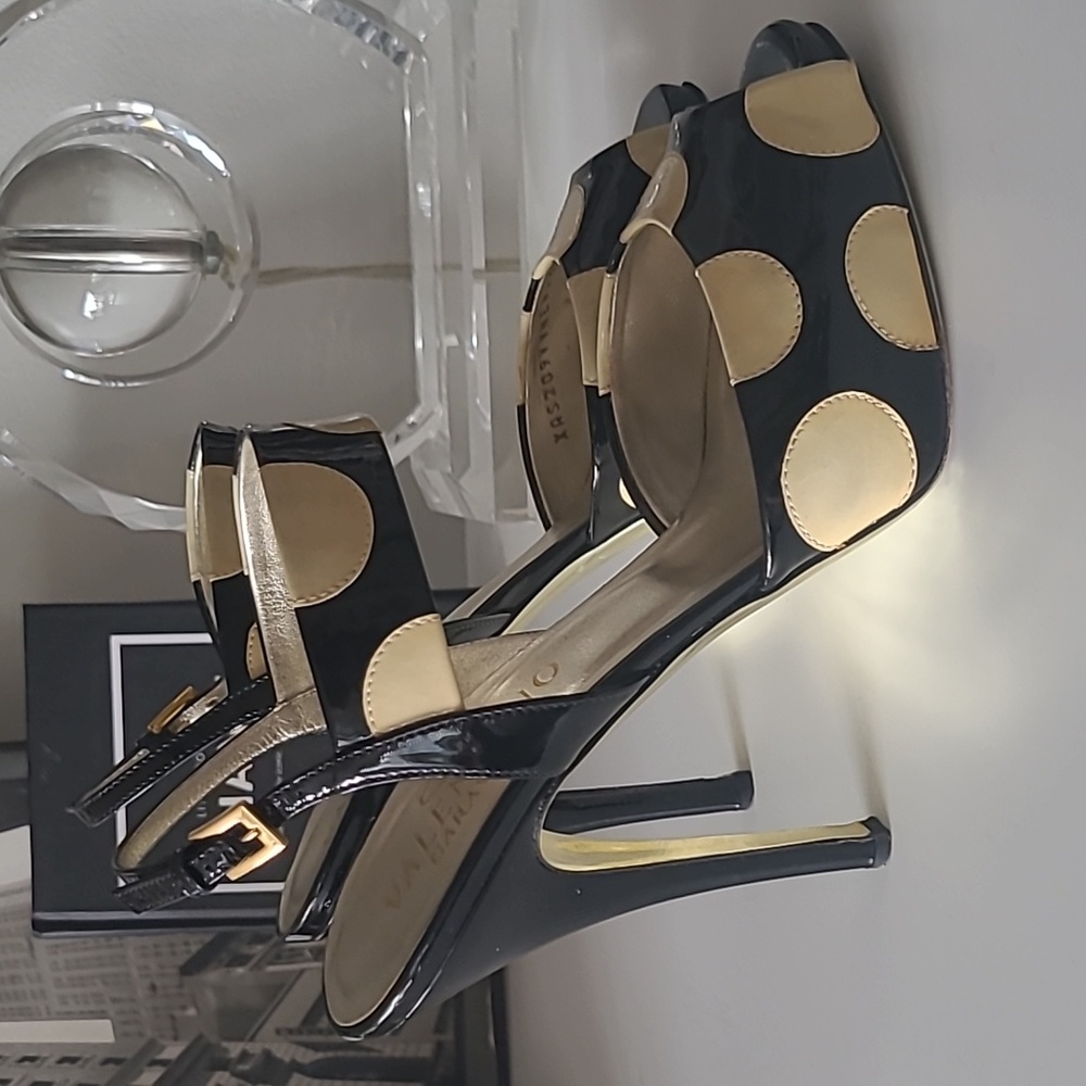 VALENTINO GARAVANI Polka Dot Sandals - Picture 9 of 10